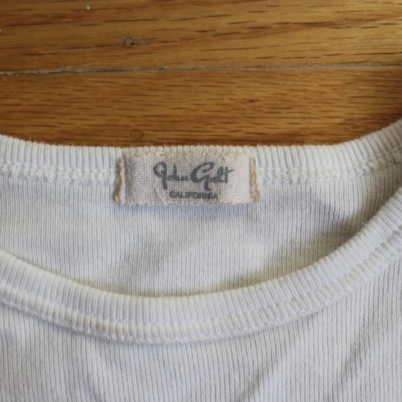 BRANDY MELVILLE Y2K Butterfly Graphic Cropped Shirt - Picture 3 of 4